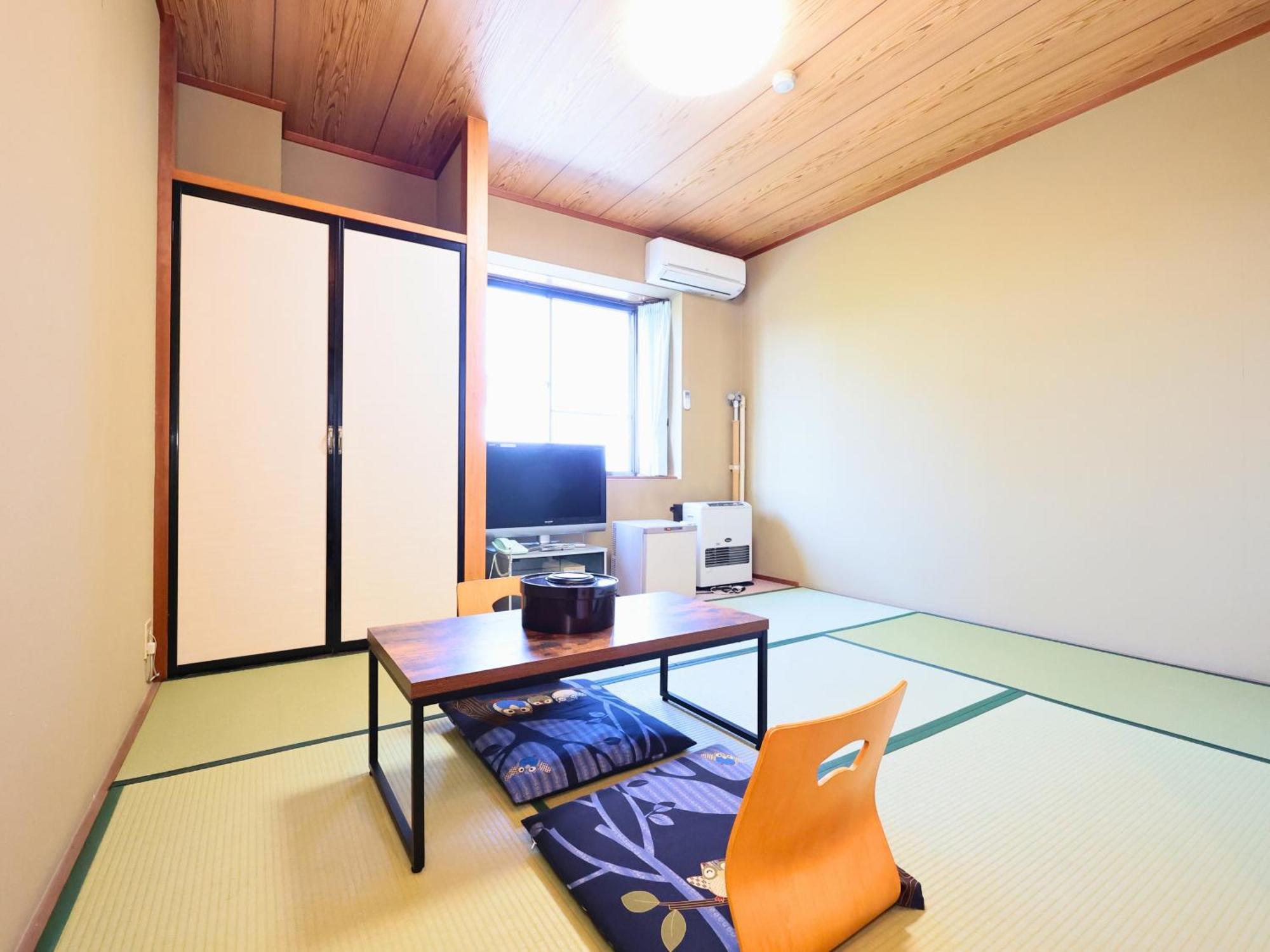 Oyado Hachibei Hotel Takajama Kültér fotó