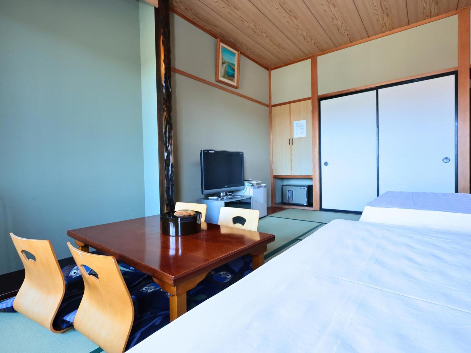 Oyado Hachibei Hotel Takajama Kültér fotó