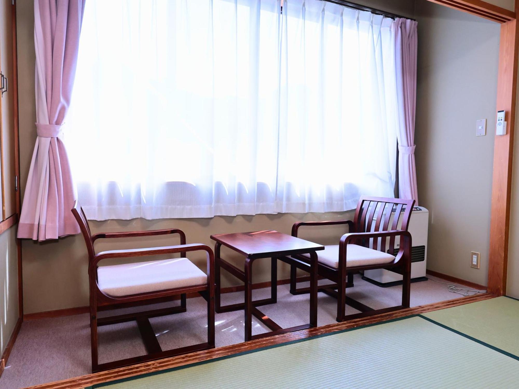 Oyado Hachibei Hotel Takajama Kültér fotó